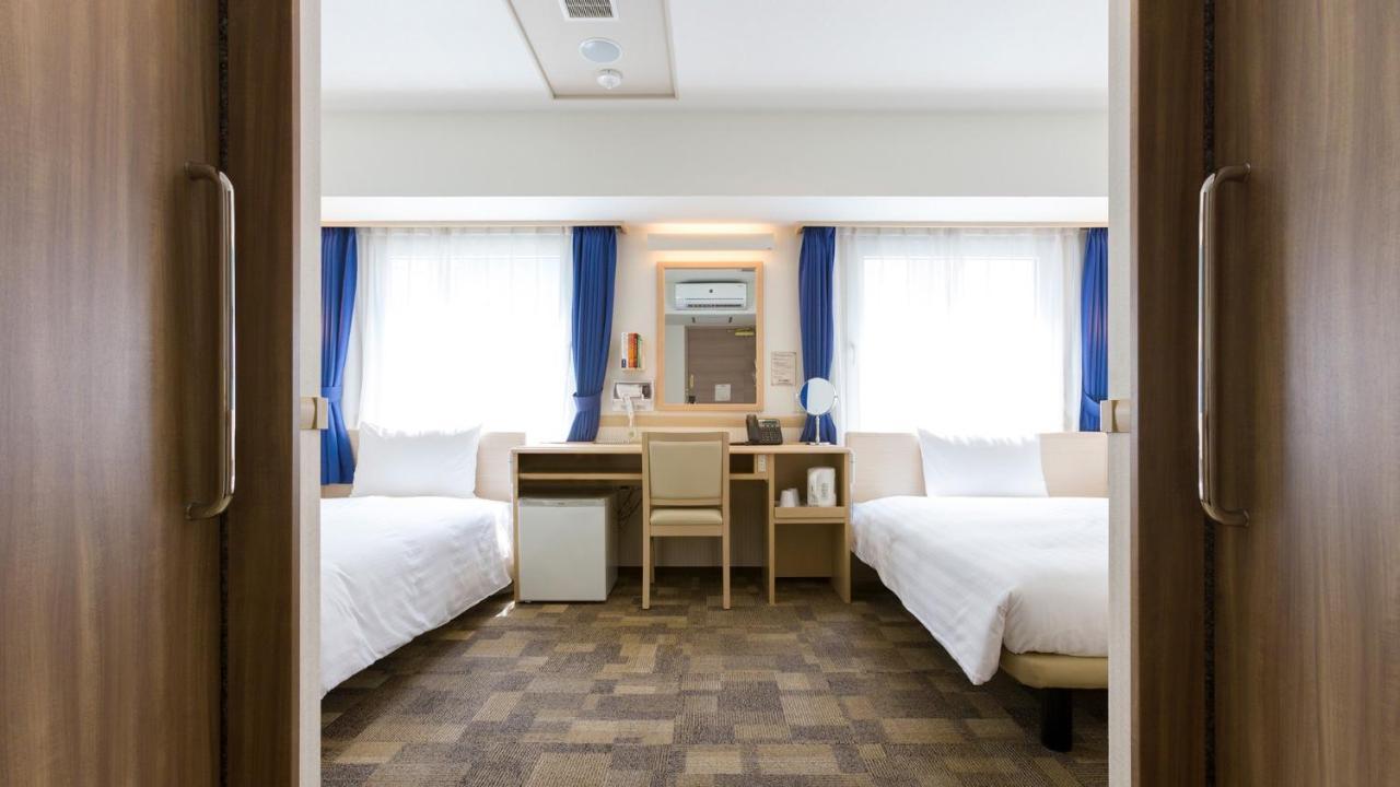 Toyoko Inn Misato-Chuo Ekimae Misato  ภายนอก รูปภาพ